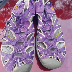 Keen Newport H2 Waterproof Sport Sandals Purple Women’s Hiking Trail Shoes Sz 10